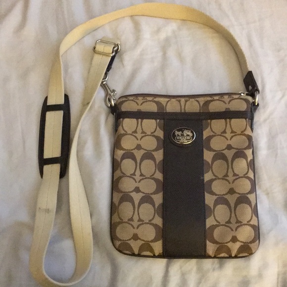 Coach purse - Picture 1 of 5
